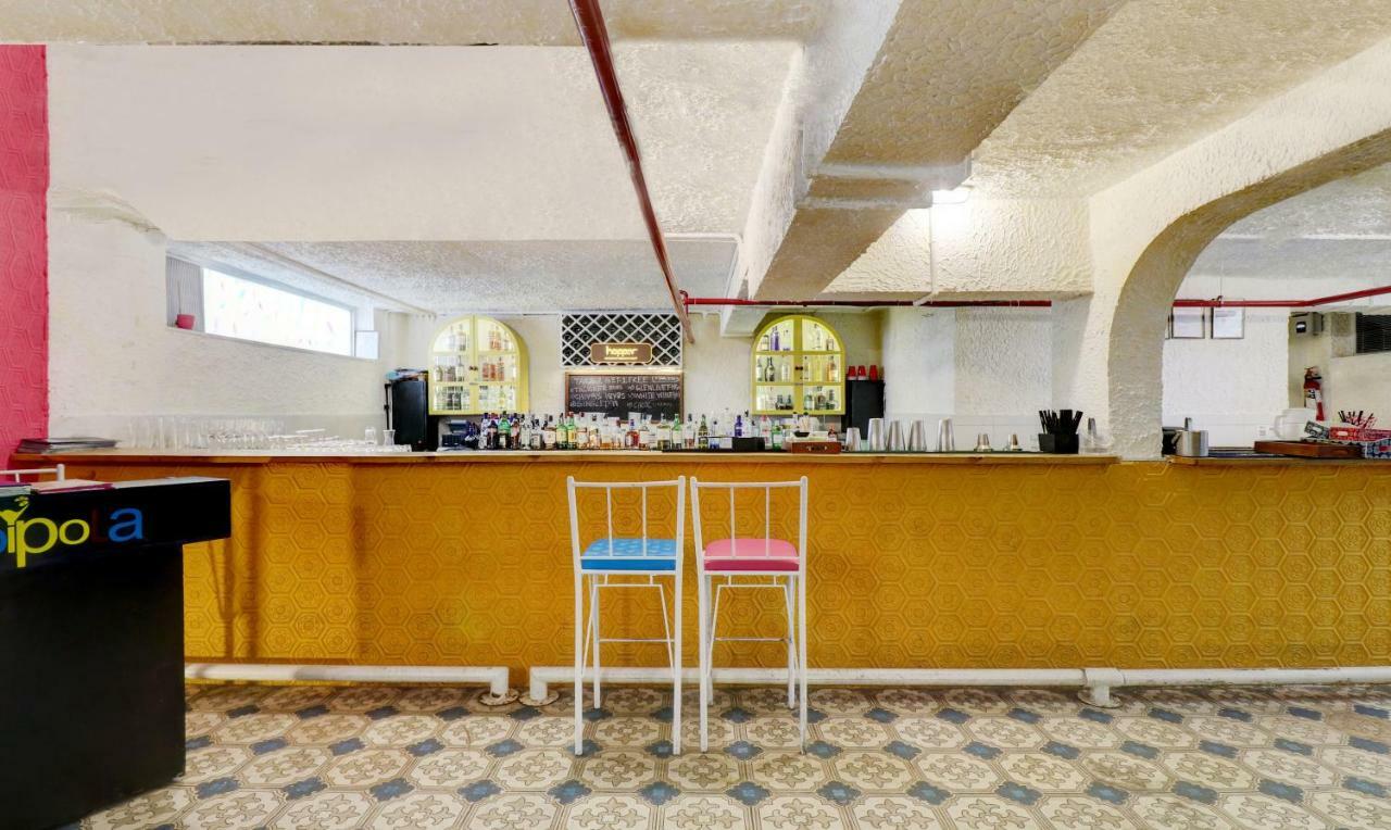 The Spring Hotel Madras Buitenkant foto